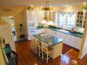 kitchen2.jpg